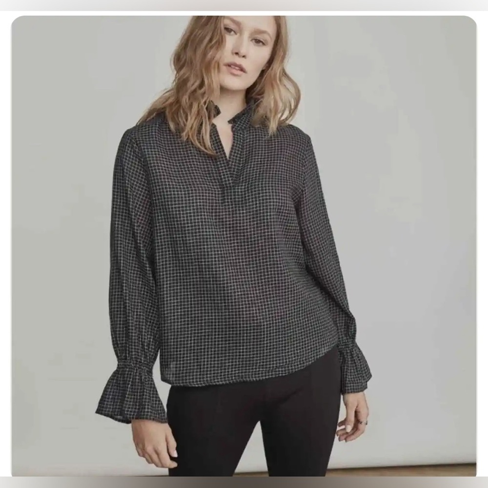 Elizabeth & James Black Grid Ruffle Blouse Size Medium